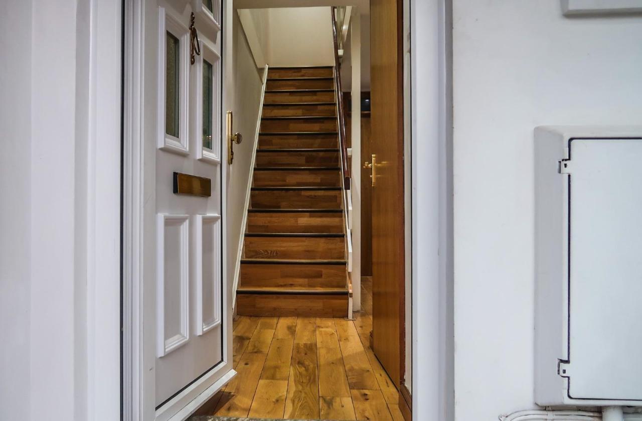 לונדון Cozy Double Room - Only Room מראה חיצוני תמונה
