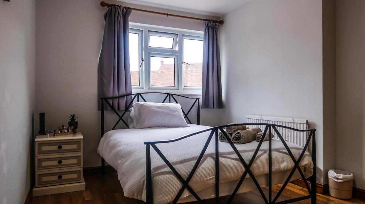 לונדון Cozy Double Room - Only Room מראה חיצוני תמונה